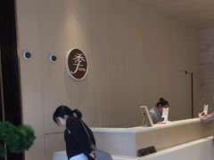 -全季酒店(上海青浦吾悦广场淀山湖大道店)