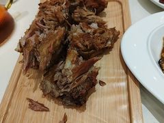 大骨头熏肉-大铁勺新津菜(熙悦汇店)