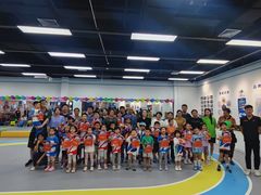 -米高蓝斯克国际轮滑中心(中铁建店)