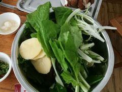 -苗伯妈酸汤火锅