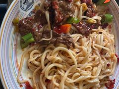 -歹歹的加个面过油肉拌面