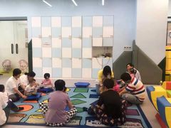 -美国谷斯妈妈早教中心 (陆家嘴店)