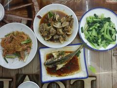 -鑫鸿达·海鲜闽菜热炒小馆(中山路店)