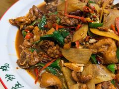 -鲁南仔·滕州炒鸡(经三路店)