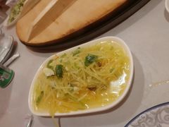 -小火炕铁锅炖鱼