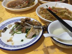 -天乐农家鱼头王(天目湖店)