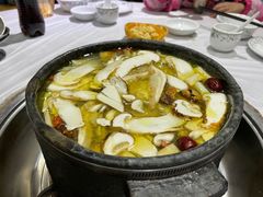 -鲁朗边巴次仁农家石锅