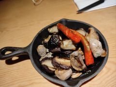 橄榄油香煎蘑菇-TIAGO HOME KITCHEN(王府中环店)