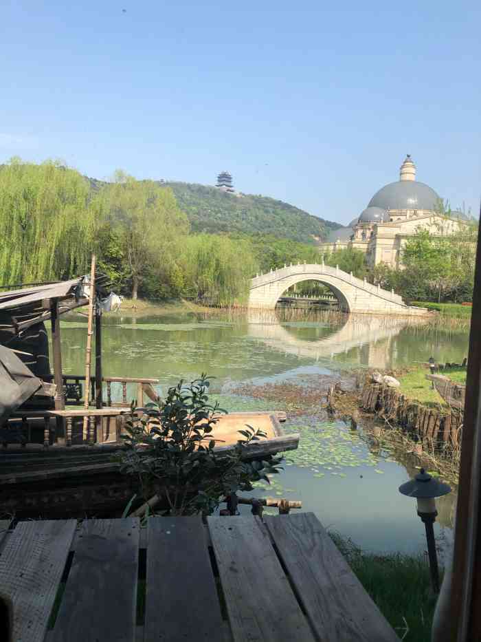 苕溪草堂私茶禅院"前段时间去湖州过周末,简直比上海体感热.