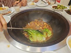 -鲁员外地锅鸡地锅鱼(古墩路店)