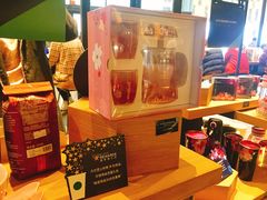 零售区-星巴克(天津鲁能中心第三店)