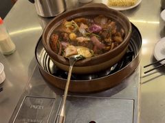 -胡须佬鸡煲四季火锅店(石厦西村直营店)