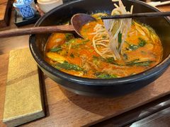 -银米·云南传统过桥米线(双廊黑金冠店)