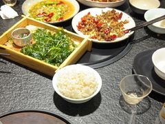 -一善菌·云南菌汤·云南菜(银泰城店)