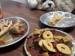 -梁老三麻辣鸡头总店