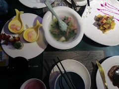 -忘忧草融合私房菜(红鼎国际店)