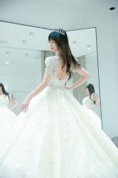 -Renee芮亦婚纱
