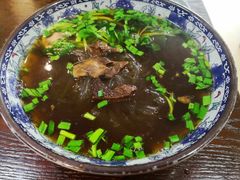 -老新隆牛肉锅贴(新街口店)
