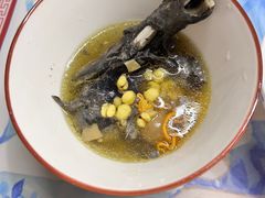 -煨阿婆营养煨汤(闵行店)
