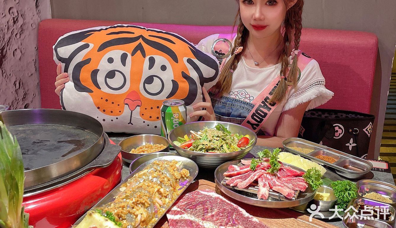 屯儿里不能错过的宝藏烤肉店，比脸大的牛排一定要试试！