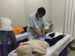 -彭世修脚(盛世天骄店)