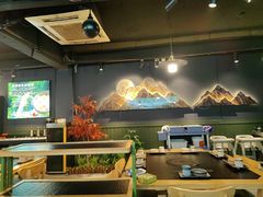 -鹿鸣山草本茶香火锅(园西路店)