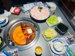 -生活如沸·顺德水牛奶火锅(人民广场店)