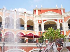 -佛罗伦萨小镇广佛名品奥特莱斯(疏港路店)