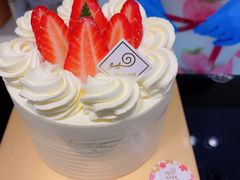 -花花卷卷·鲜食蛋糕(静安久光百货店)
