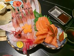 -山川小町·极番烧肉(新地假日广场店)