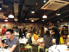 -鲜入围煮花胶鸡海鲜火锅