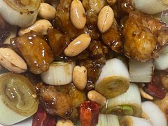 -肆海小川菜酒馆Wine Bistro (青年路店)