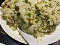 酸菜炒饭-蛙蛙叫干锅年代(簋街总店)