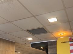-麦当劳(国家体育场南路店)