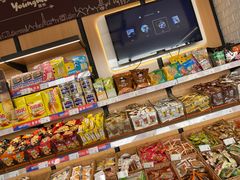 零售区-来伊份(泰冯路店)