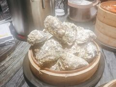 -雍容荟帝王蟹活龙虾展台自助(IFS黑金店)