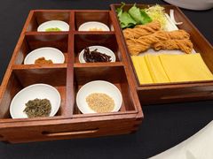 -鲁采LU STYLE(新天地店)