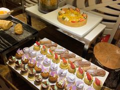 -广州中心皇冠假日酒店-环市食坊·海鲜自助餐厅