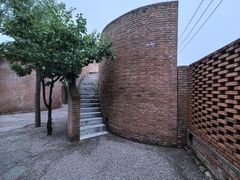 -瓦厂酒店