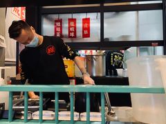 -肥汁米蘭香港米线(长宁来福士店)