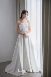 -Lady  Jane高端婚纱礼服馆