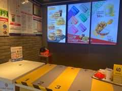 -麦当劳(伟城广场店)