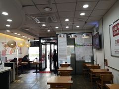 大堂-南城香·饭香串香馄饨香(青年路店)