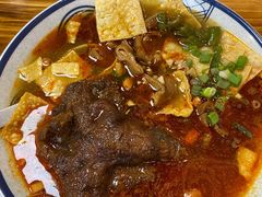 -螺阿牛柳州螺蛳粉·特色煲仔饭