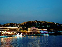 -湖州太湖旅游度假区-月亮广场