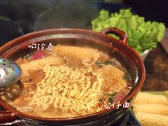 -胡须佬鸡煲四季火锅(海雅缤纷城店)