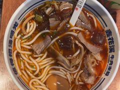 -鑫花溪牛肉米粉(东环大润发店)