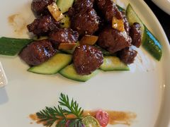 粤式小牛肉-正德楼果木烤鸭·渔家菜(东港店)