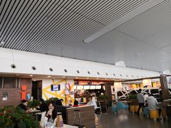 门面-麦当劳(杭州东站高铁店)