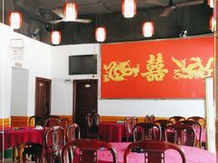大堂-明兴猪肚鸡·清远26年老字号(玄真漂流店)